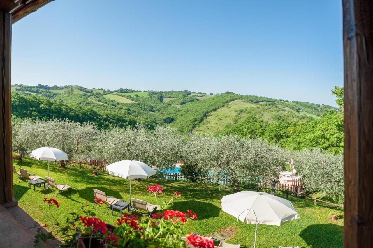 Agriturismo Le Dolci Colline Valfabbrica Ngoại thất bức ảnh