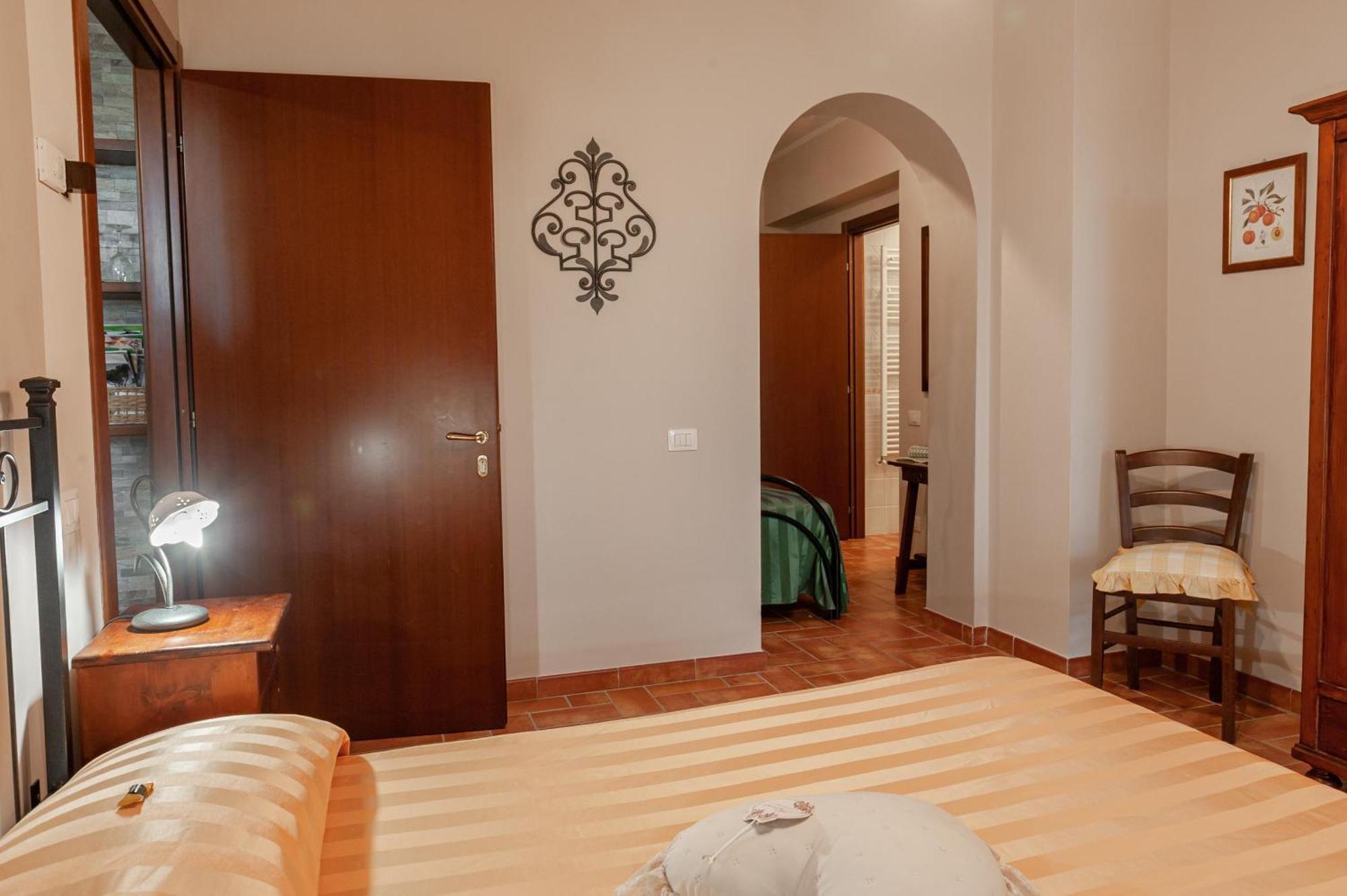 Agriturismo Le Dolci Colline Valfabbrica Ngoại thất bức ảnh